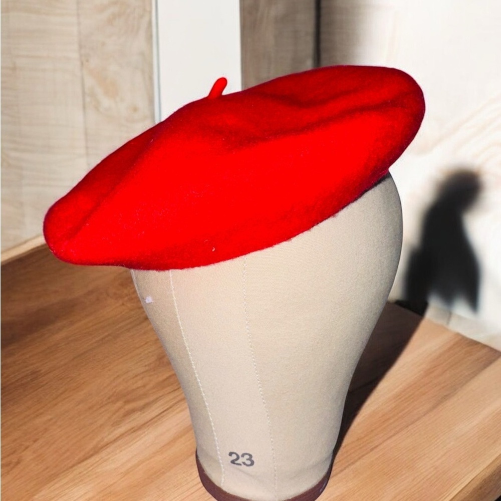 Vintage Hot Air Balloon Red Wool Beret Hat Cap